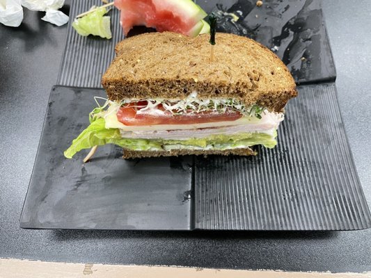 Breakfast Restaurants Irvine Open Early for Your Morning Fix